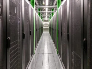 data center - budowa centrum danych z Adamietz